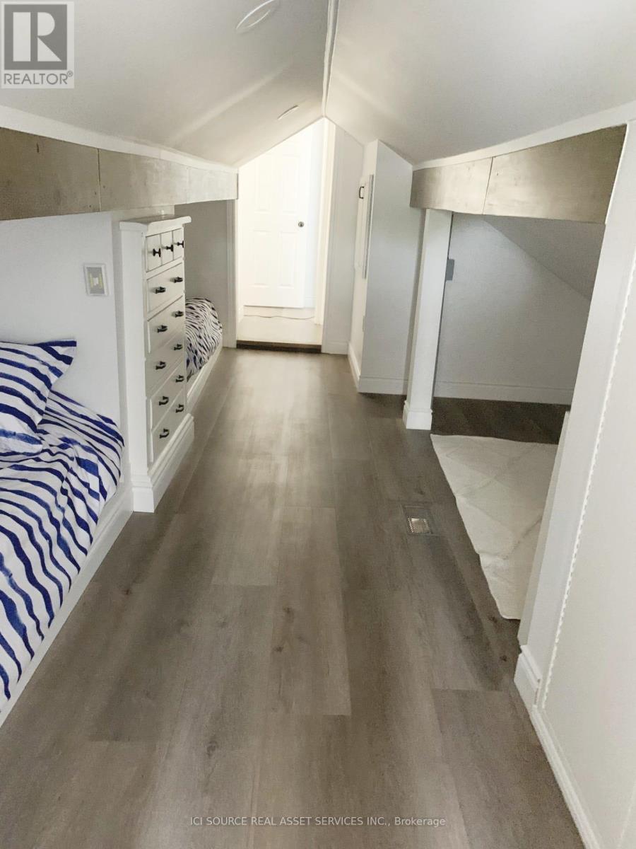 262 Green Street, Saugeen Shores, Ontario  N0H 2C0 - Photo 17 - X12603606