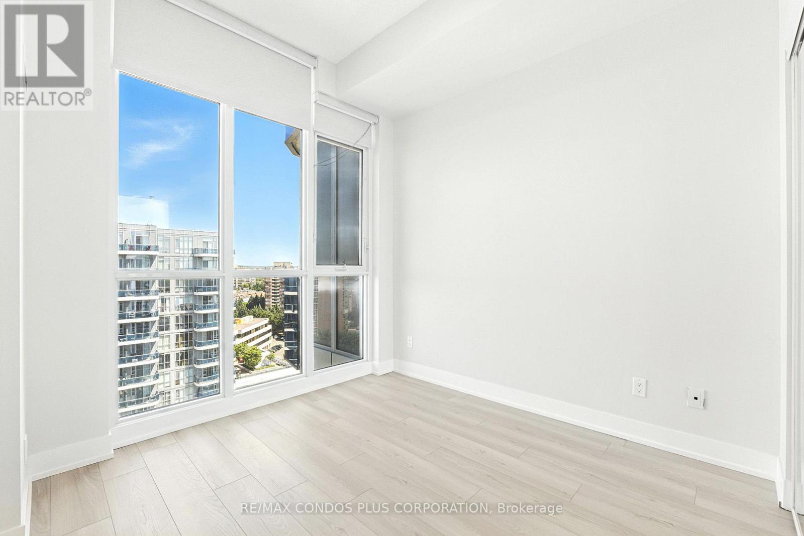 Lph15 - 9471 Yonge Street, Richmond Hill, Ontario  L4C 0Z5 - Photo 13 - N12603938