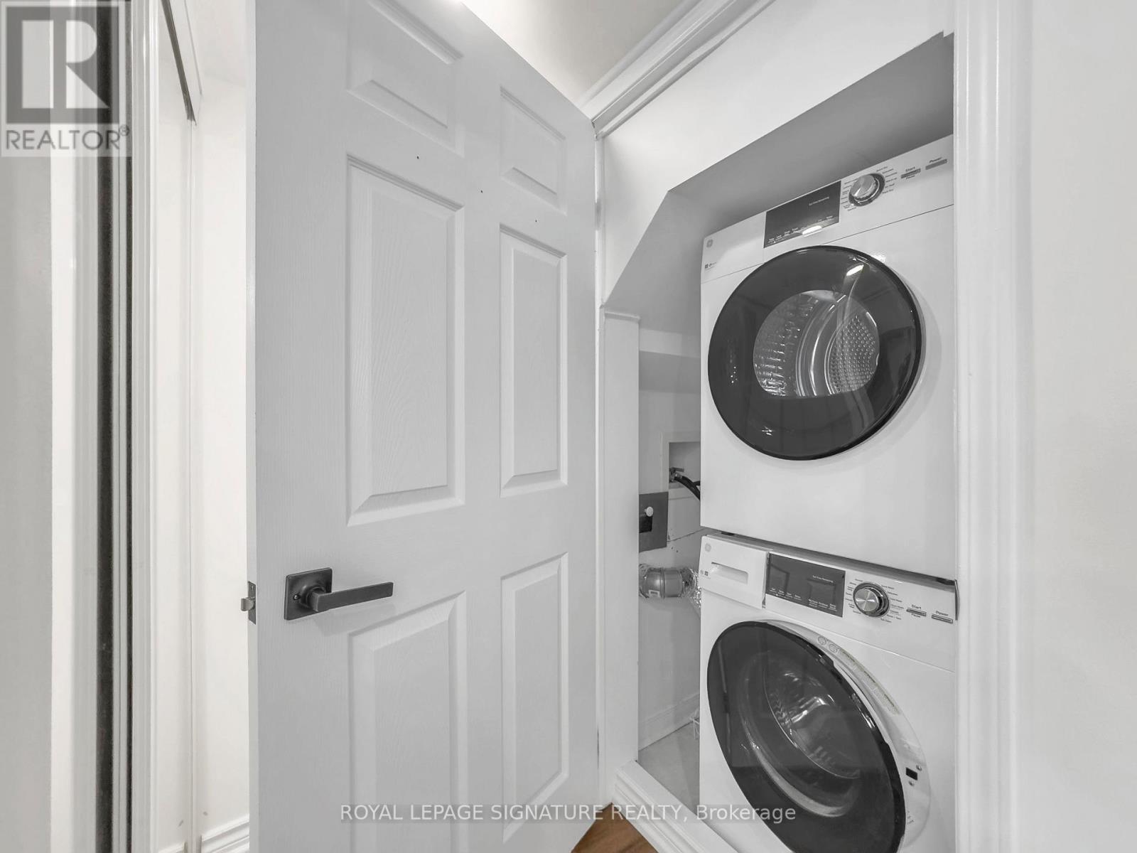 2249 Bur Oak Avenue, Markham, Ontario  L6E 0C2 - Photo 9 - N12604090