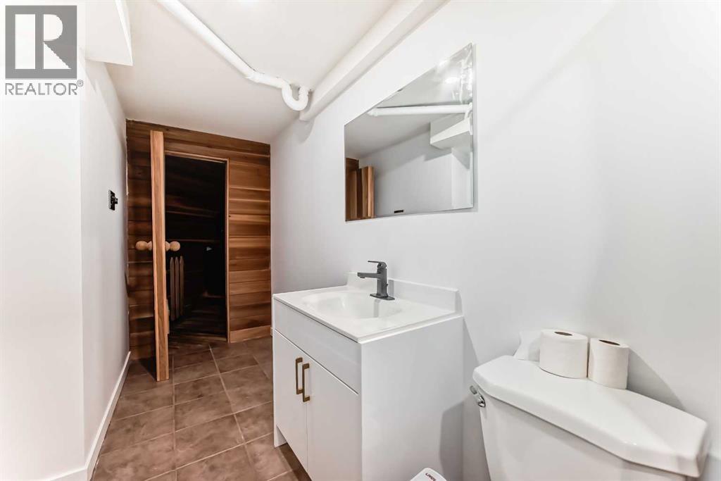 51 Douglas Woods Hill Se, Calgary, Alberta  T2Z 2G5 - Photo 31 - A2266743