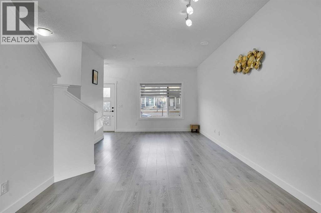 131 Lucas Boulevard, Calgary, Alberta  T3P 1H9 - Photo 10 - A2272583