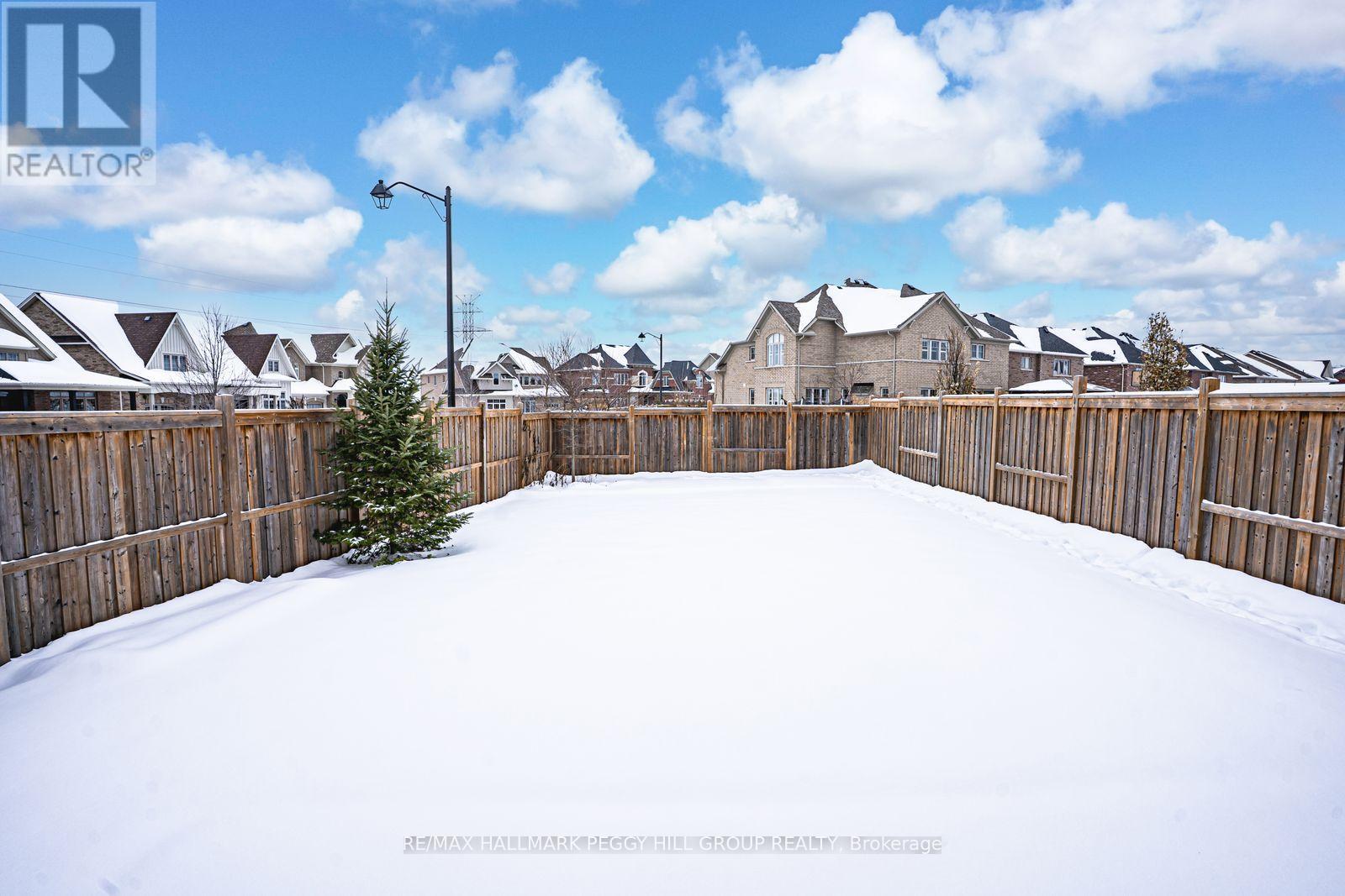 Upper - 58 Oliver's Mill Road, Springwater, Ontario  L9X 0S7 - Photo 3 - S12603870