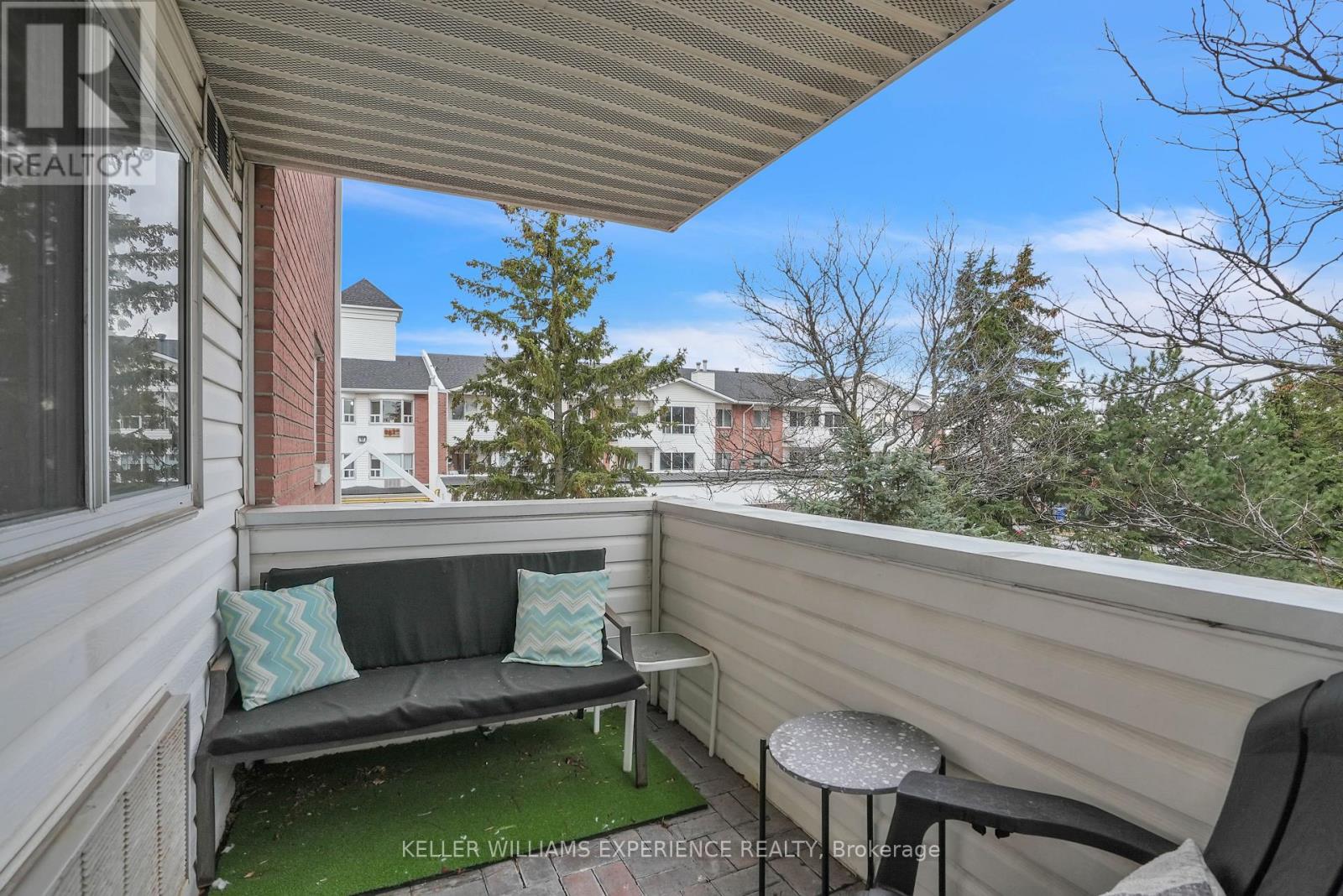 312 - 126 Bell Farm Road, Barrie, Ontario  L4M 6J3 - Photo 6 - S12604014
