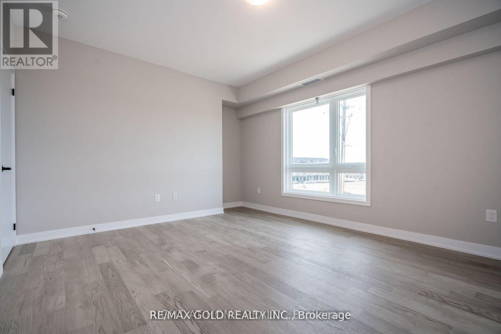 213 - 1 Chef Lane, Barrie, Ontario  L9J 0M5 - Photo 15 - S12604042