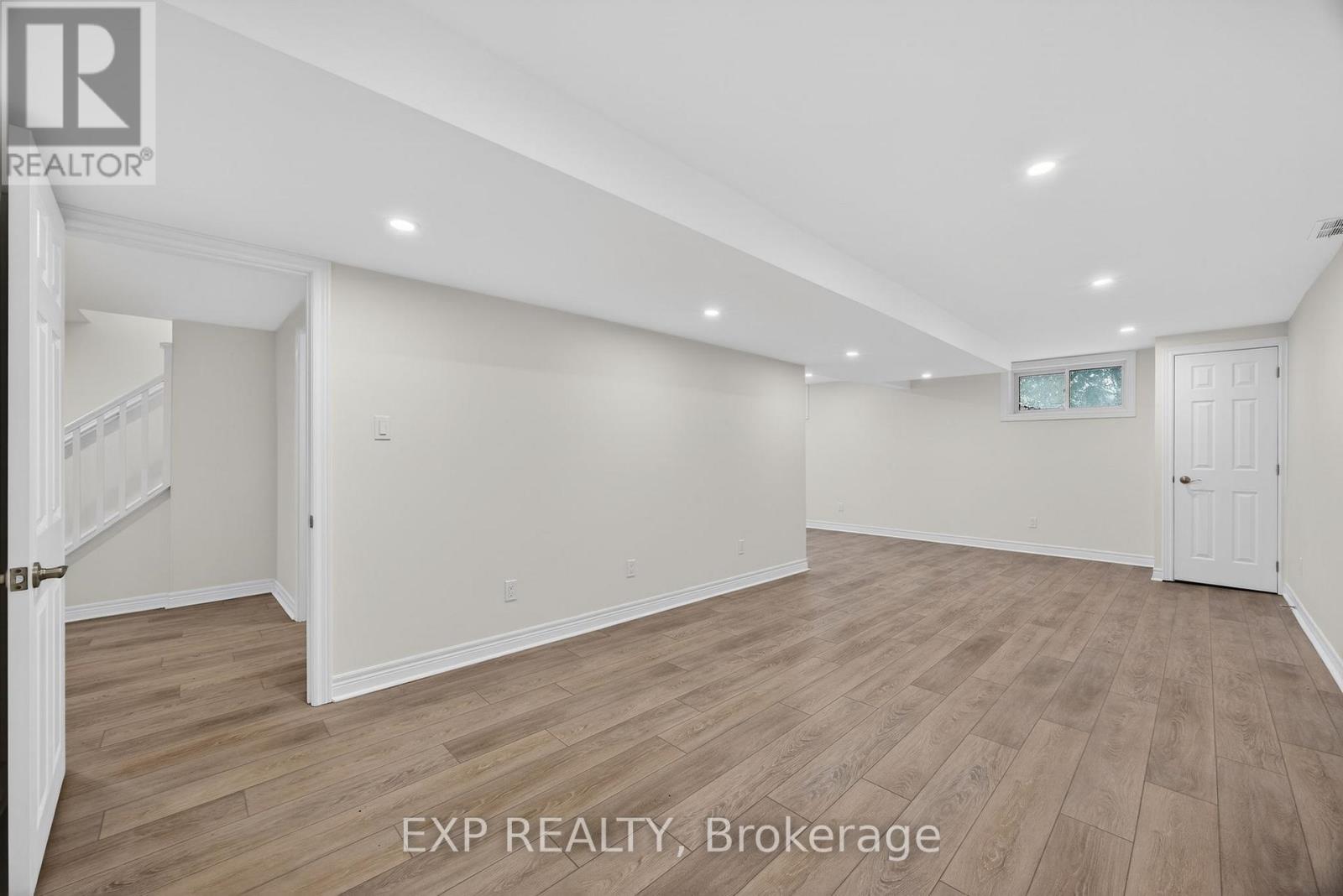 2420 Ridge Road W, Oro-Medonte, Ontario  L0L 2L0 - Photo 30 - S12604064