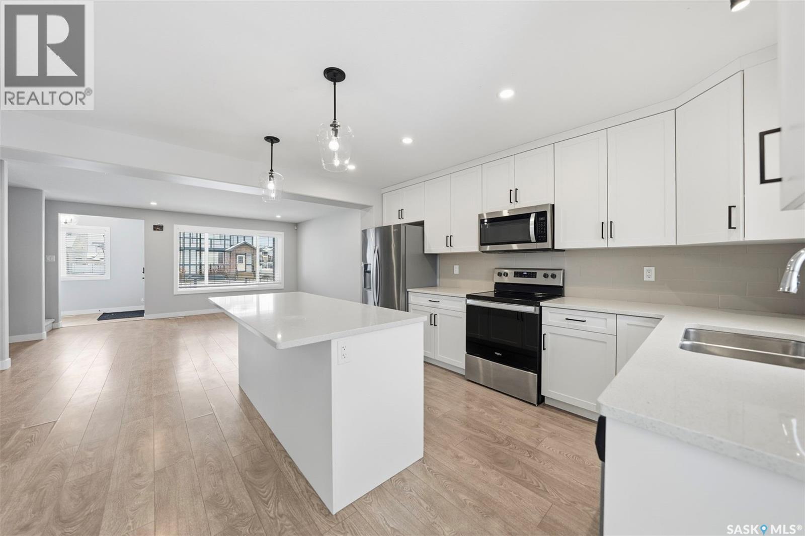 806 Mcfaull Rise, Saskatoon, Saskatchewan  S7V 0S6 - Photo 12 - SK025247