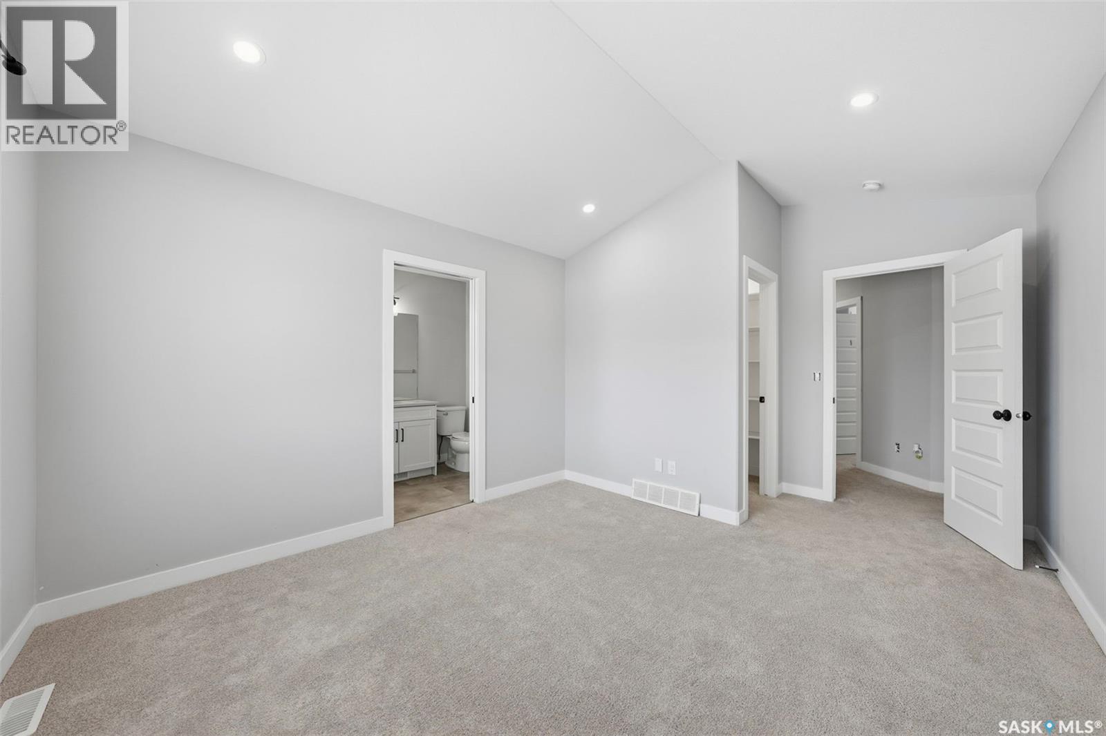 806 Mcfaull Rise, Saskatoon, Saskatchewan  S7V 0S6 - Photo 18 - SK025247