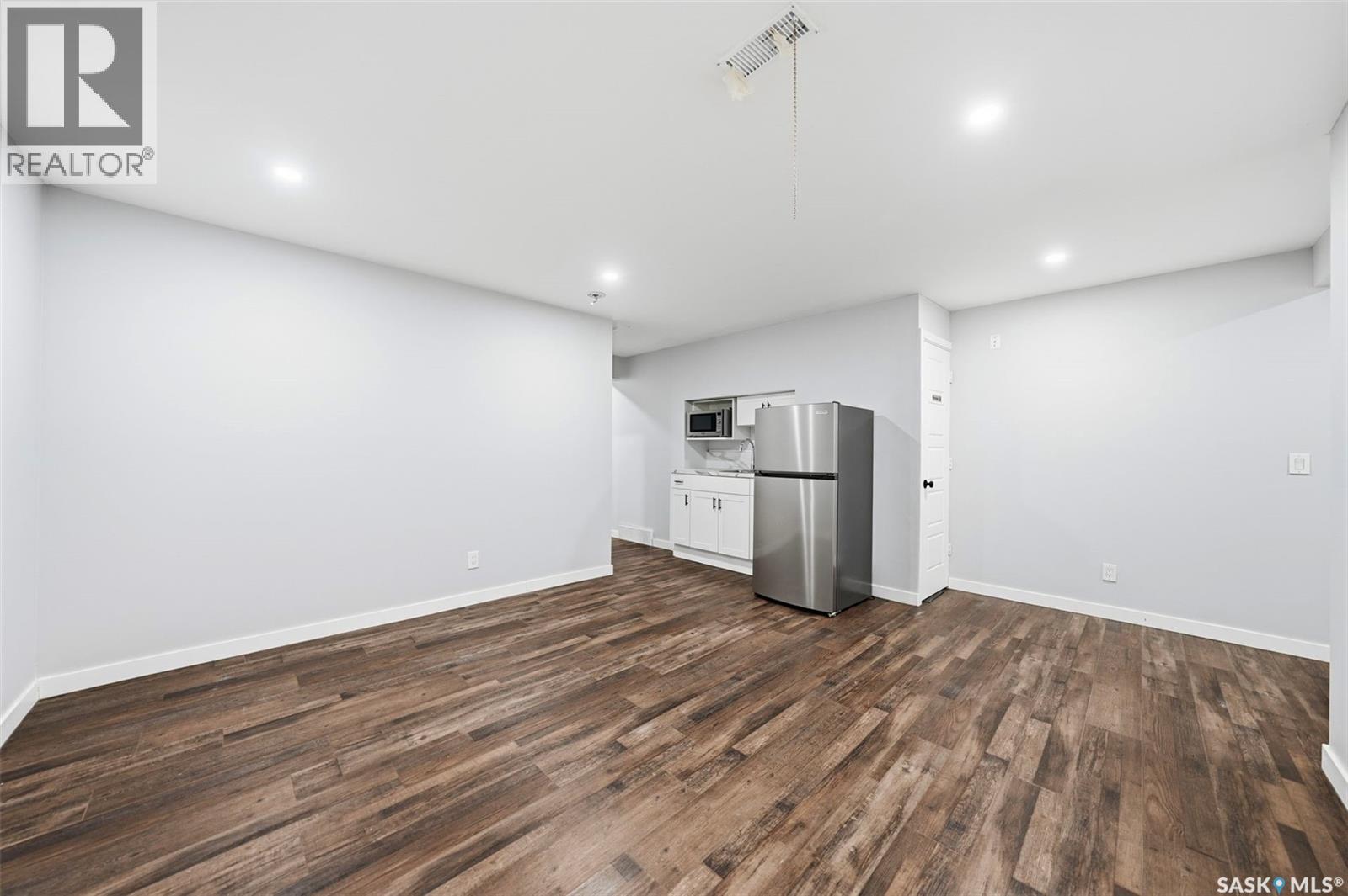 806 Mcfaull Rise, Saskatoon, Saskatchewan  S7V 0S6 - Photo 25 - SK025247