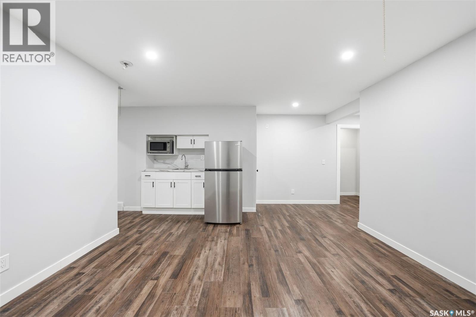 806 Mcfaull Rise, Saskatoon, Saskatchewan  S7V 0S6 - Photo 27 - SK025247