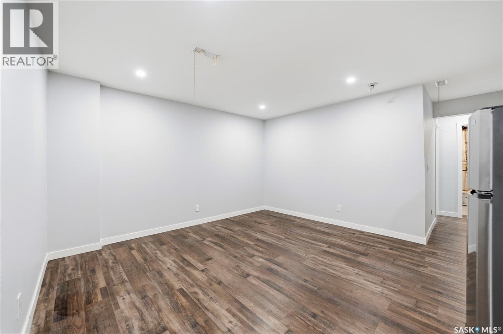 806 Mcfaull Rise, Saskatoon, Saskatchewan  S7V 0S6 - Photo 31 - SK025247