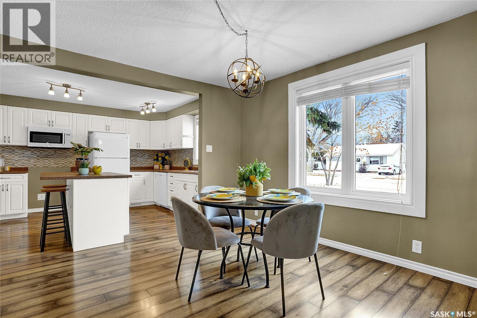 1045 Brown Street, Moose Jaw, Saskatchewan  S6H 2Z4 - Photo 13 - SK025156