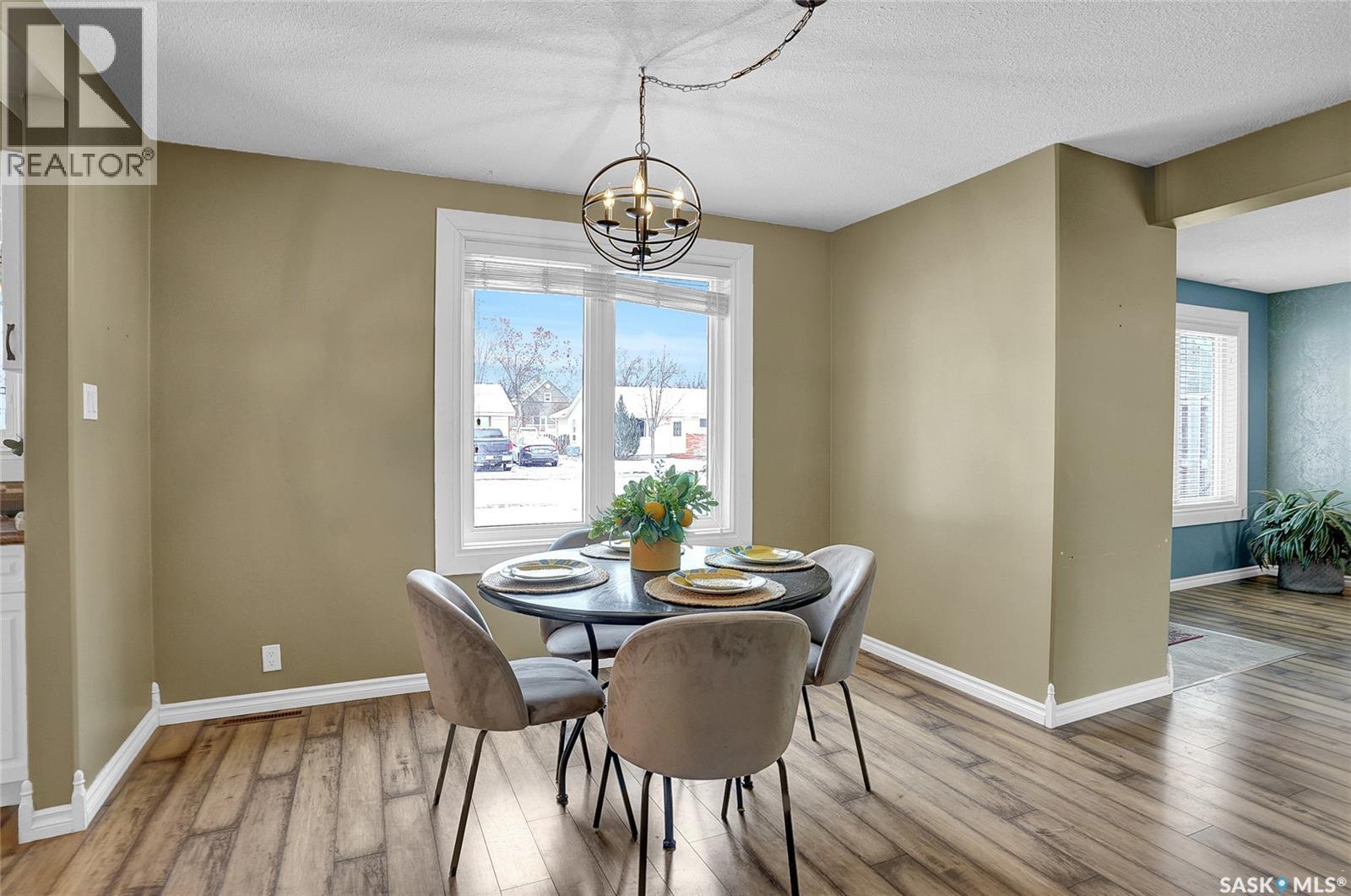 1045 Brown Street, Moose Jaw, Saskatchewan  S6H 2Z4 - Photo 19 - SK025156