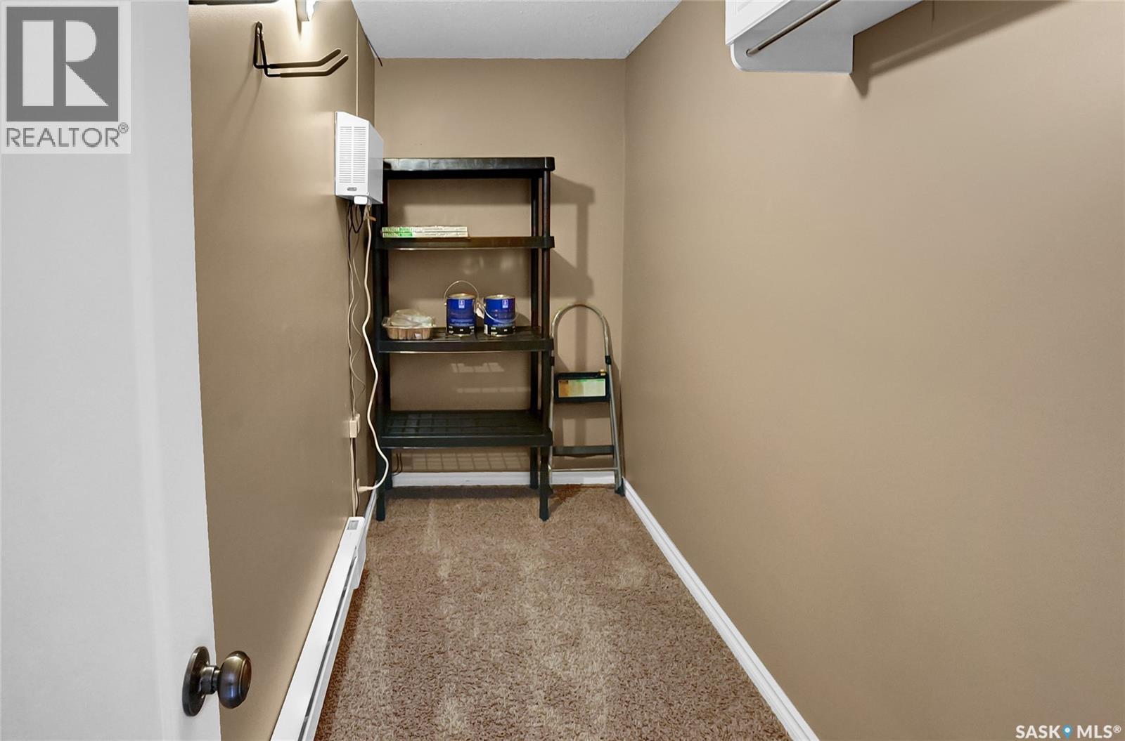 1045 Brown Street, Moose Jaw, Saskatchewan  S6H 2Z4 - Photo 34 - SK025156