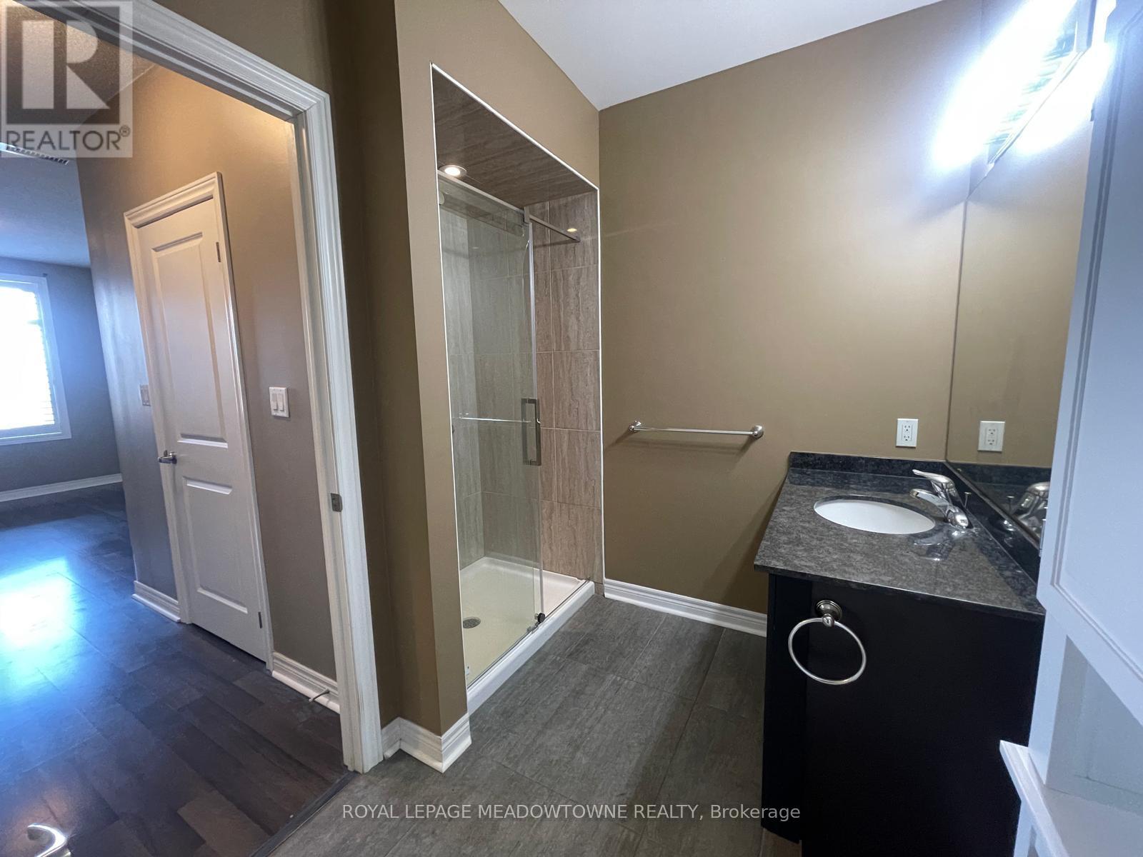 324 - 33 Whitmer Street, Milton, Ontario  L9T 8P9 - Photo 17 - W12603904