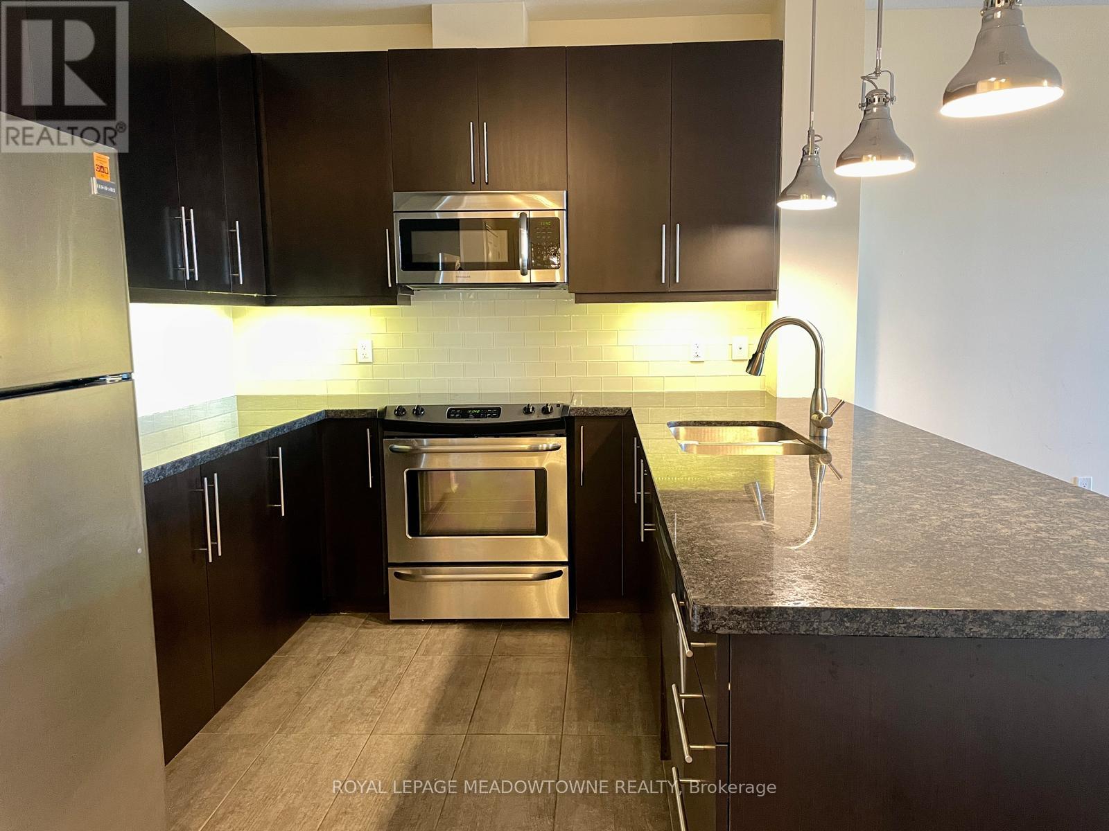 324 - 33 Whitmer Street, Milton, Ontario  L9T 8P9 - Photo 4 - W12603904