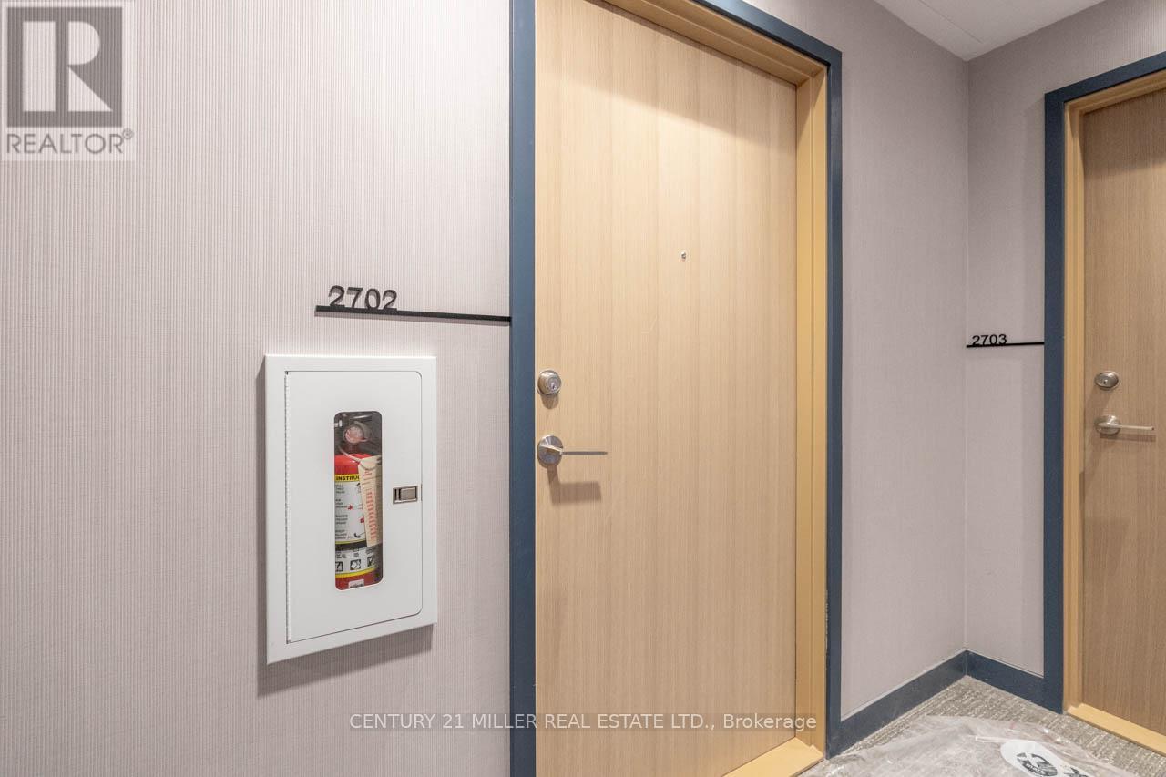 2702 - 395 Square One Drive, Mississauga, Ontario  L5B 0C6 - Photo 4 - W12603942