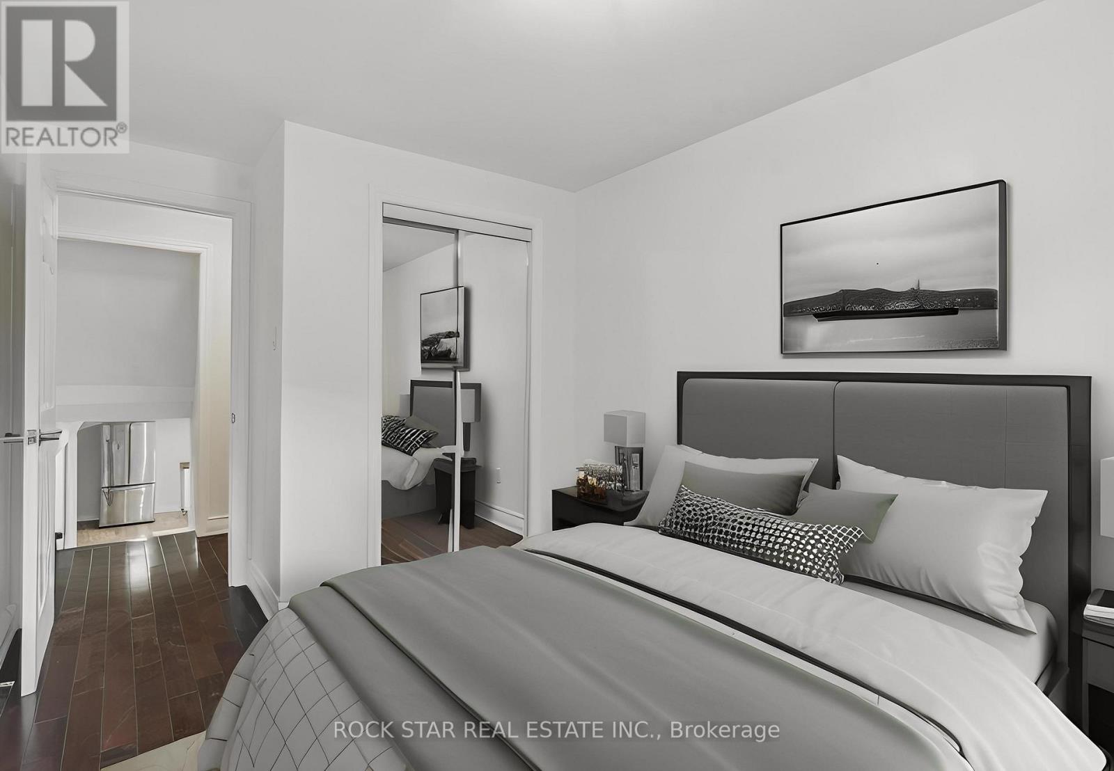 Lower - 3675 Glencolin Court, Mississauga, Ontario  L5C 2G3 - Photo 6 - W12603944