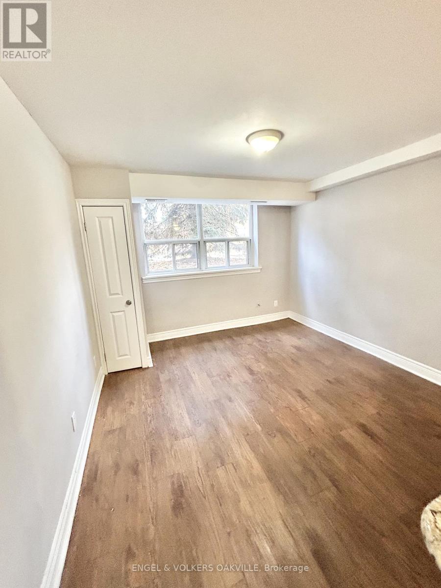 32 - 90 Twenty Fifth Street, Toronto, Ontario  M8V 3P9 - Photo 2 - W12604012