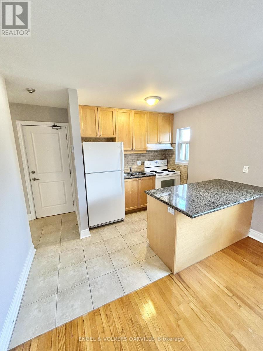 311 - 9 THIRTY THIRD STREET, Toronto, Ontario