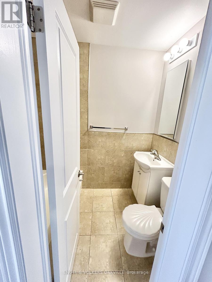 311 - 9 Thirty Third Street, Toronto, Ontario  M8W 3G7 - Photo 8 - W12604020