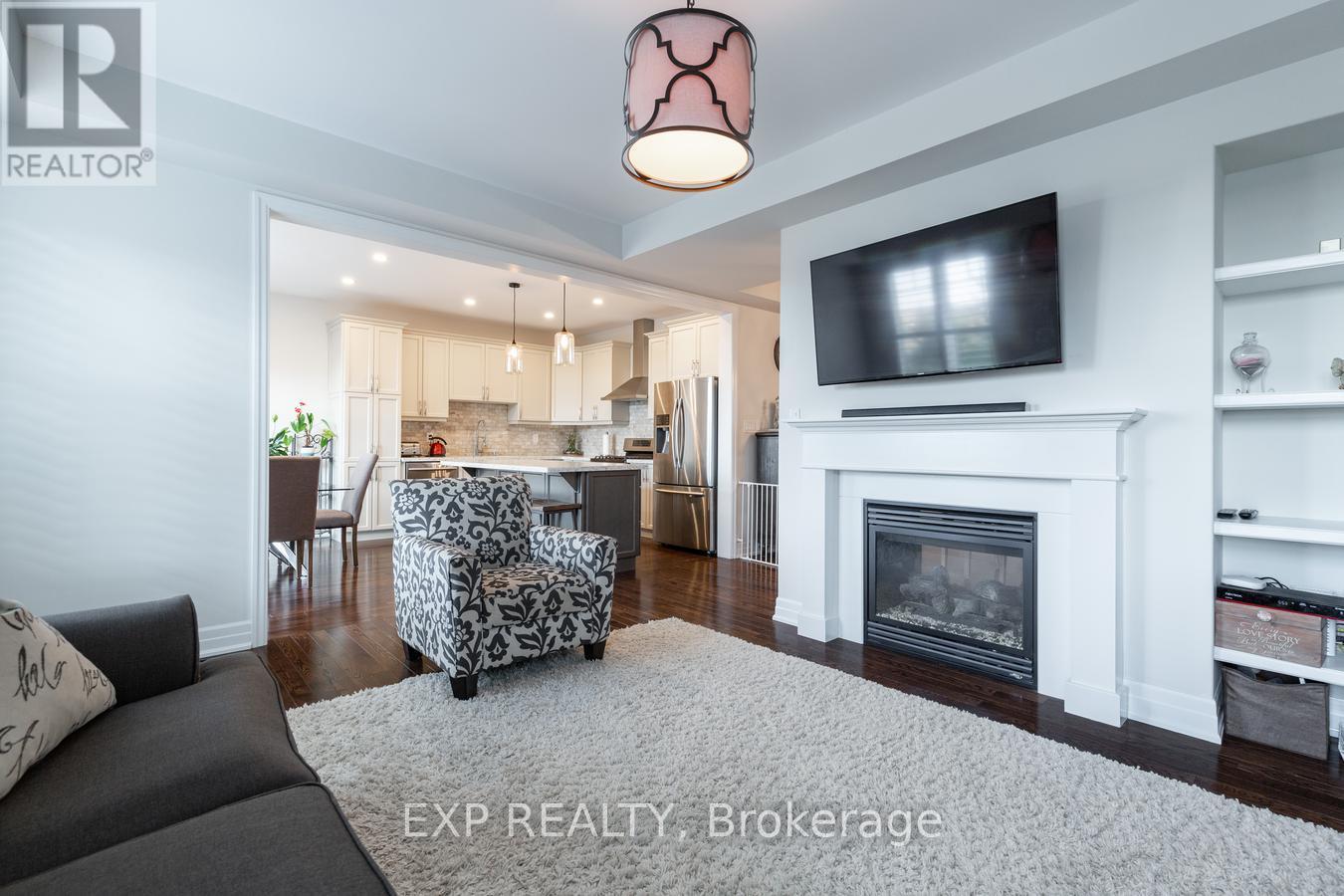 Upper - 8 Bannister Crescent, Brampton, Ontario  L7A 4H6 - Photo 7 - W12604058