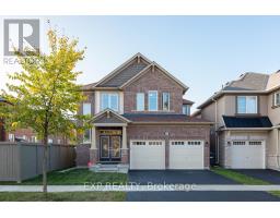 UPPER - 8 BANNISTER CRESCENT