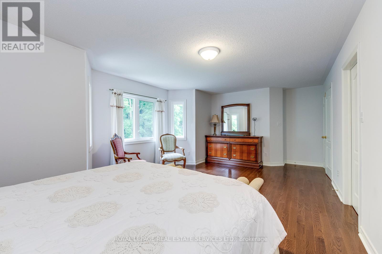 157 Creek Path Avenue, Oakville, Ontario  L6L 6T3 - Photo 27 - W12604068