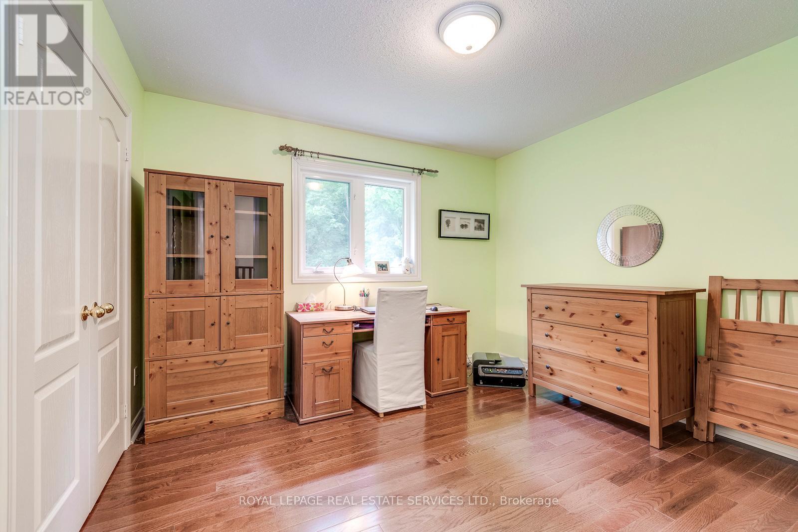 157 Creek Path Avenue, Oakville, Ontario  L6L 6T3 - Photo 30 - W12604068