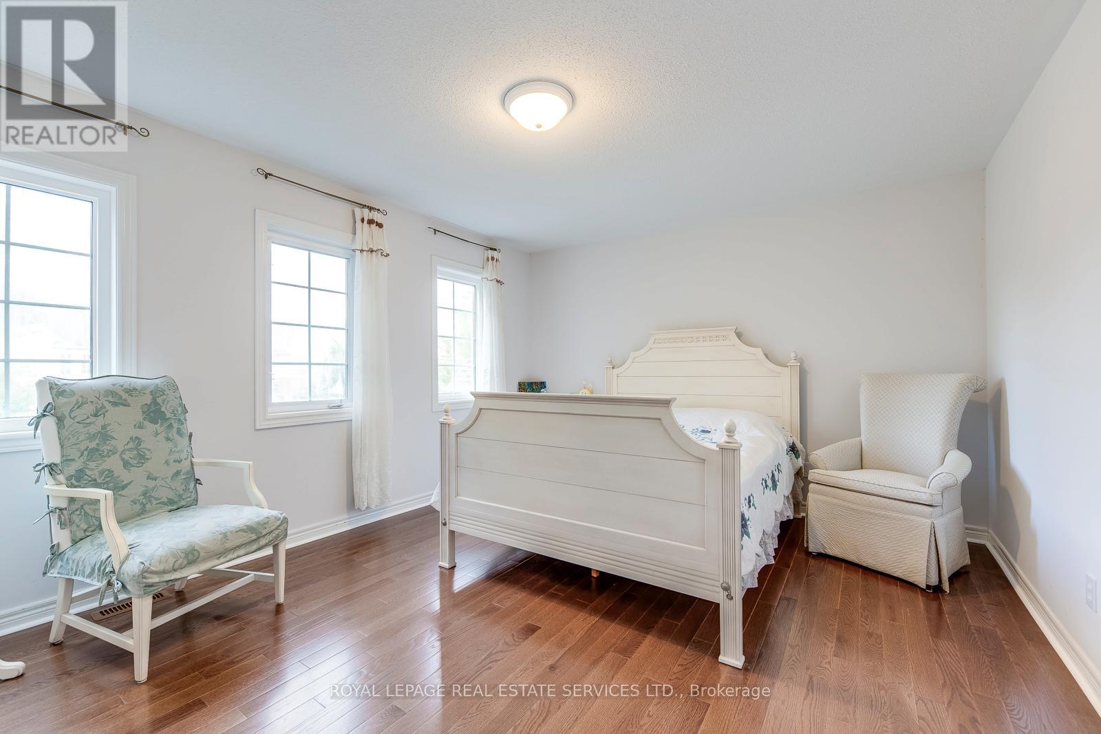 157 Creek Path Avenue, Oakville, Ontario  L6L 6T3 - Photo 31 - W12604068