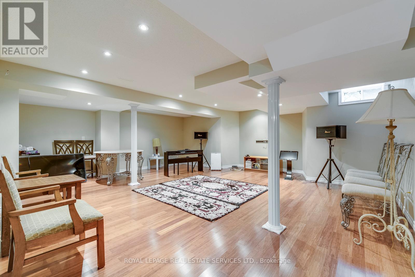 157 Creek Path Avenue, Oakville, Ontario  L6L 6T3 - Photo 36 - W12604068