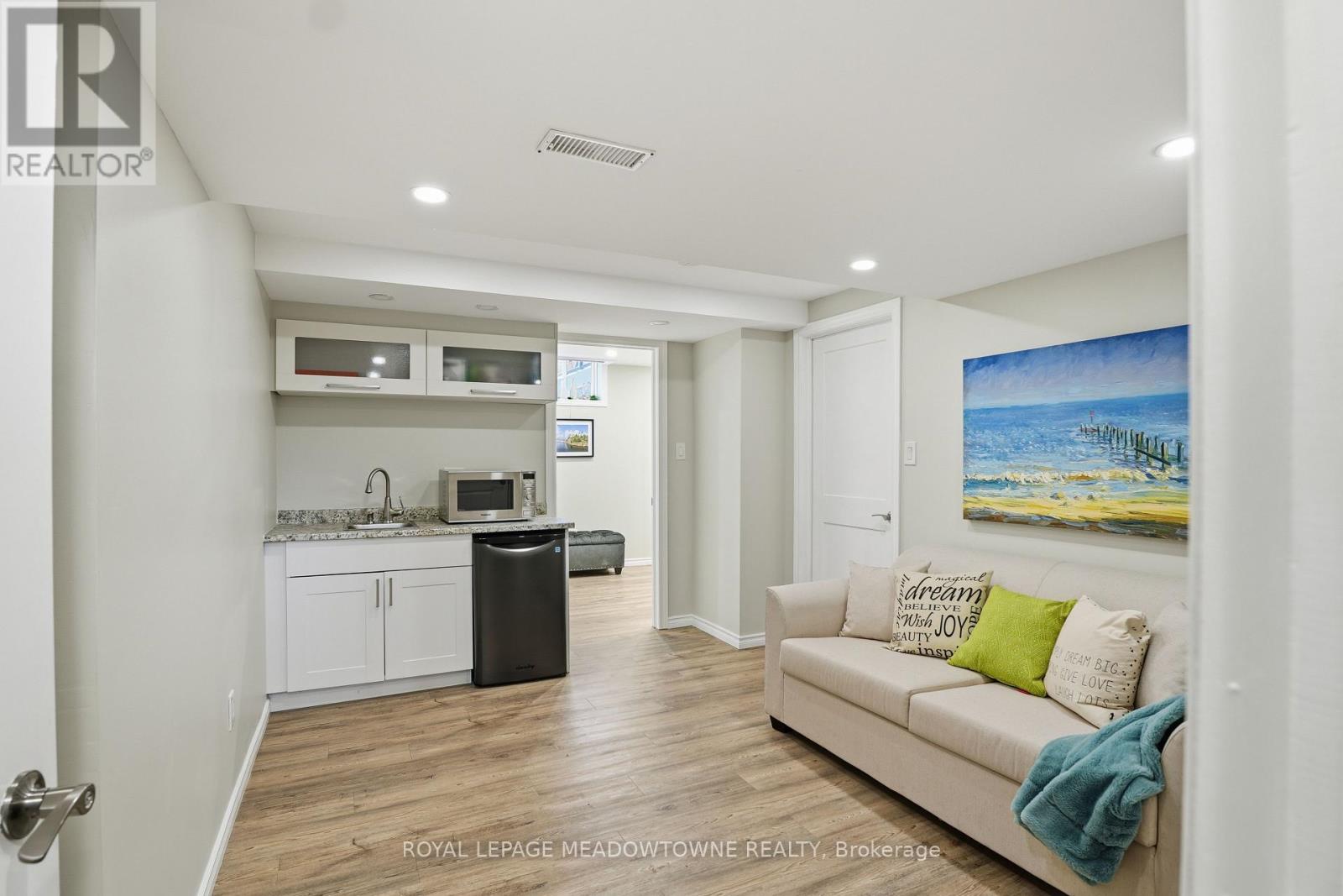 633 Wettlaufer Terrace, Milton, Ontario  L9T 8N1 - Photo 20 - W12604070