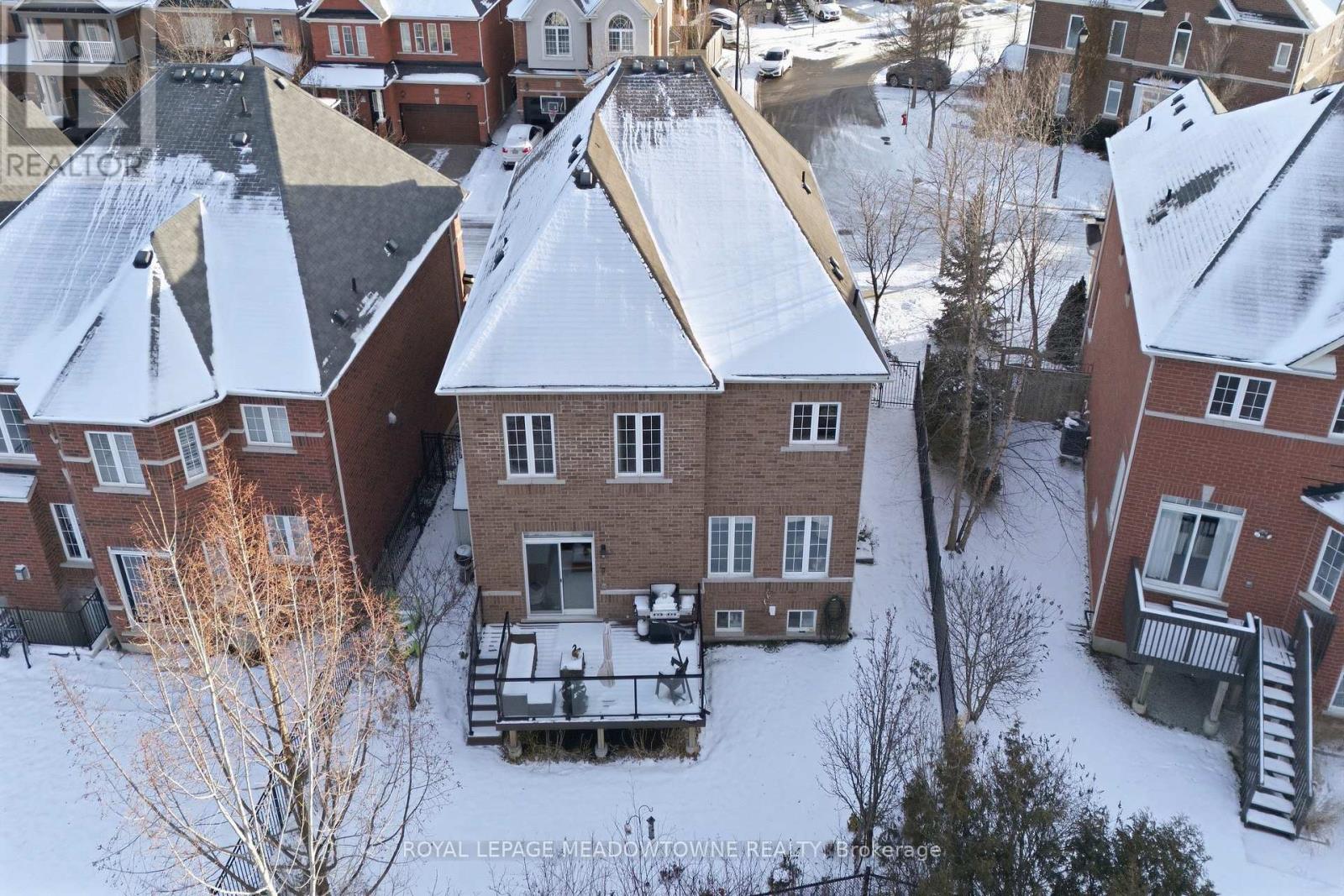 633 Wettlaufer Terrace, Milton, Ontario  L9T 8N1 - Photo 44 - W12604070