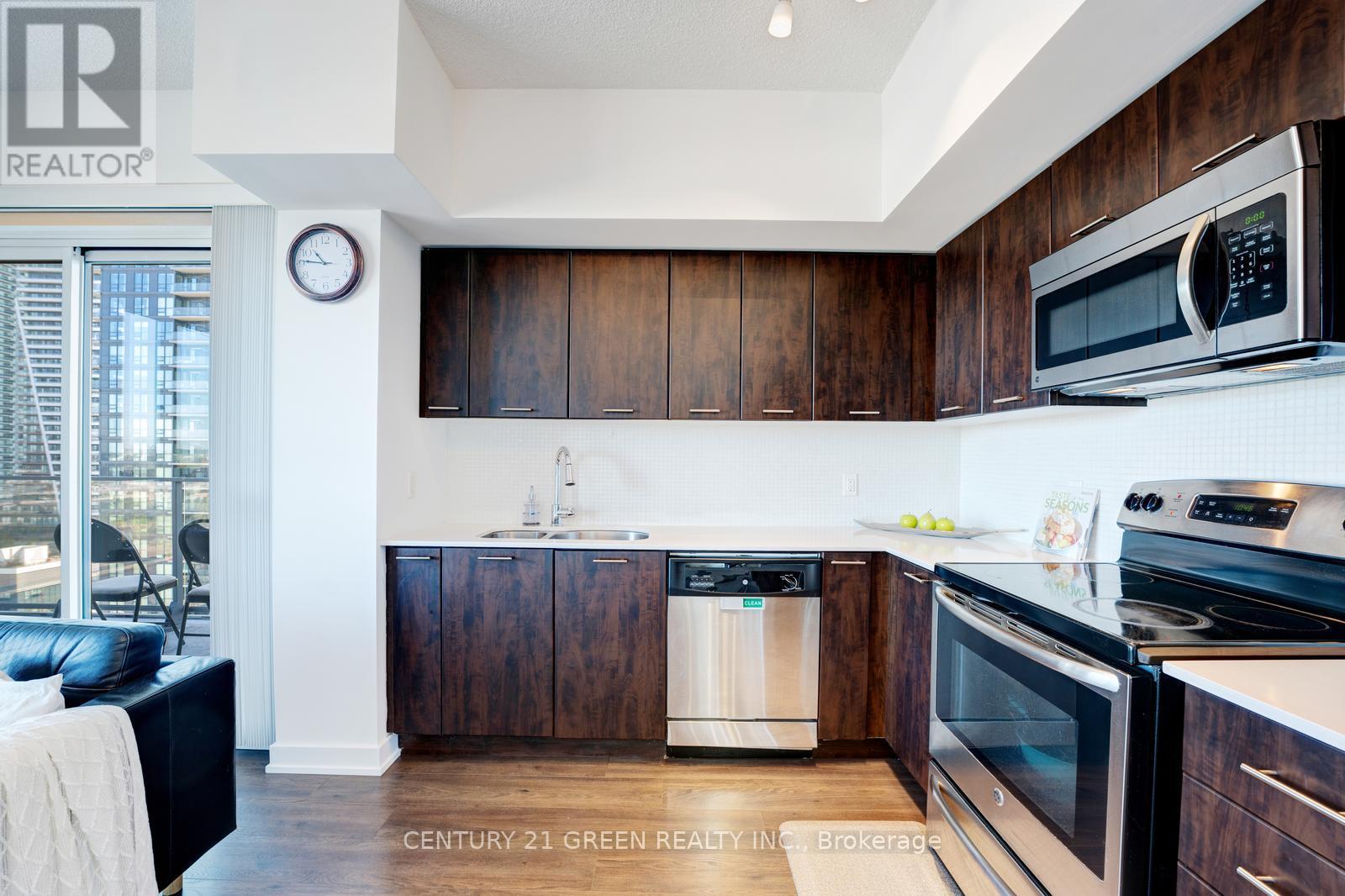 1707 - 2220 Lake Shore Boulevard W, Toronto, Ontario  M8V 0C1 - Photo 11 - W12604074