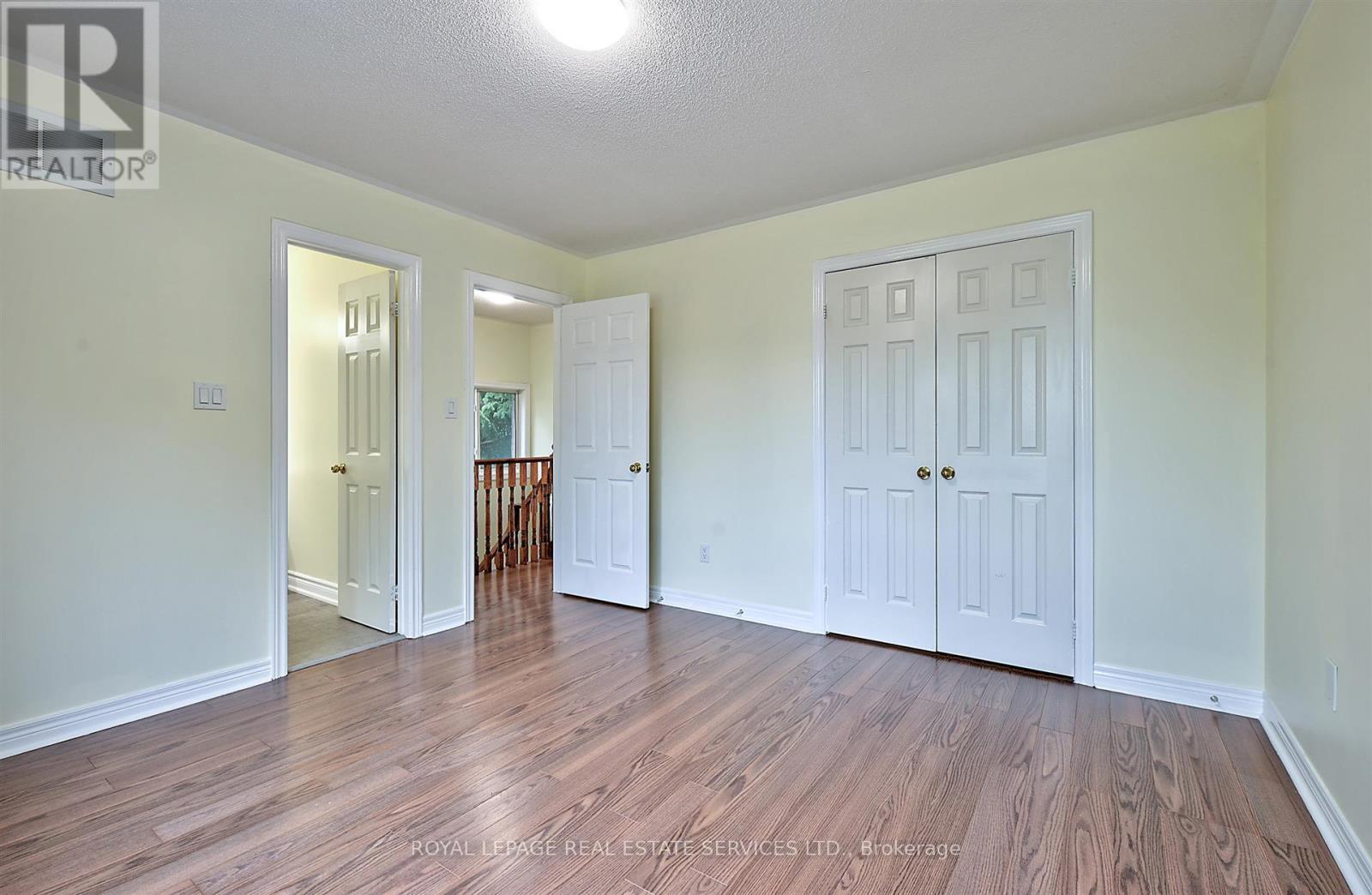 57 Westfield Trail, Oakville, Ontario  L6H 6C5 - Photo 11 - W12604092