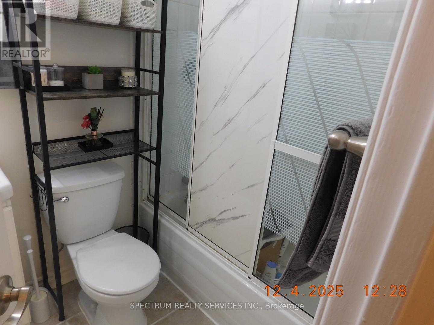 808 - 3320 Fieldgate Drive, Mississauga, Ontario  L4X 2J2 - Photo 14 - W12604122