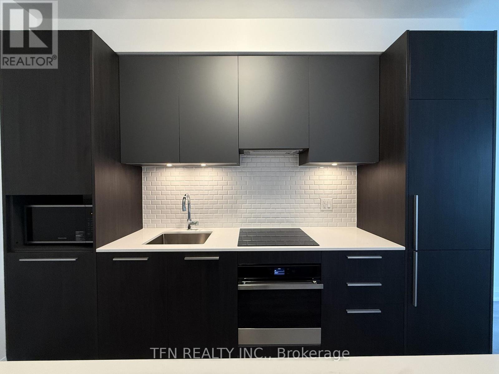 1102 - 65 Broadway Avenue, Toronto, Ontario  M4P 1T9 - Photo 3 - C12604108