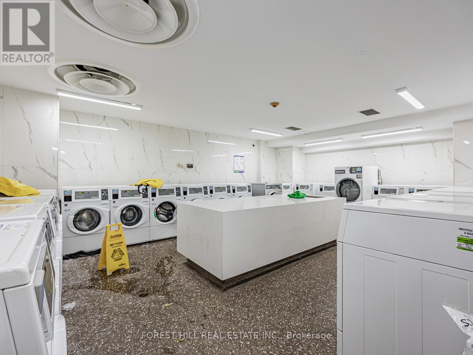 1918 - 377 Ridelle Avenue, Toronto, Ontario  M6B 1K2 - Photo 27 - W12594216