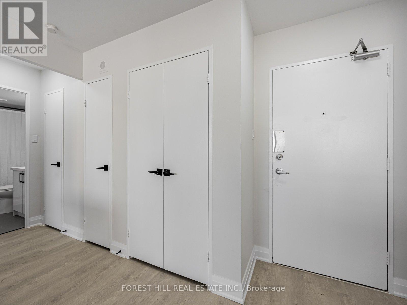 1918 - 377 Ridelle Avenue, Toronto, Ontario  M6B 1K2 - Photo 23 - W12594216