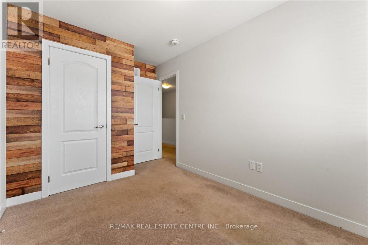 39 Denistoun Street, Welland, Ontario  L3C 0H6 - Photo 22 - X12536892