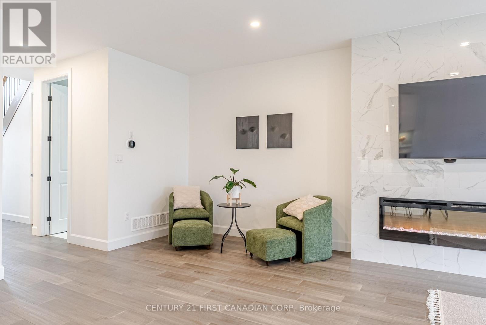 1277 Sandbar Street, London North, Ontario  N6G 0Y3 - Photo 8 - X12601186