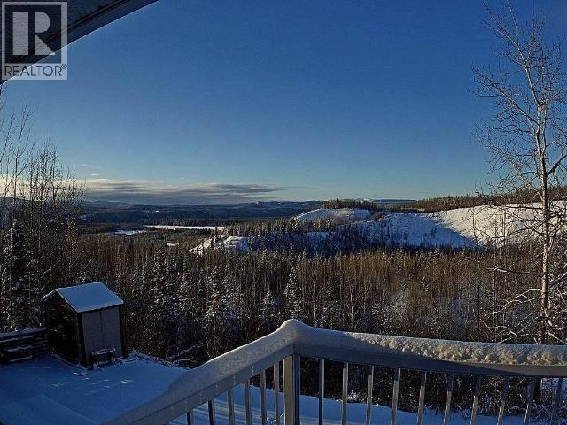 148 & 150 Dawson Drive, Faro, Yukon  Y0B 1K0 - Photo 7 - 17002