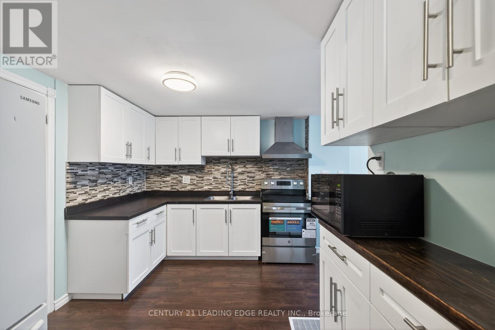 228 South Street, London East, Ontario  N6B 1B4 - Photo 11 - X12603940