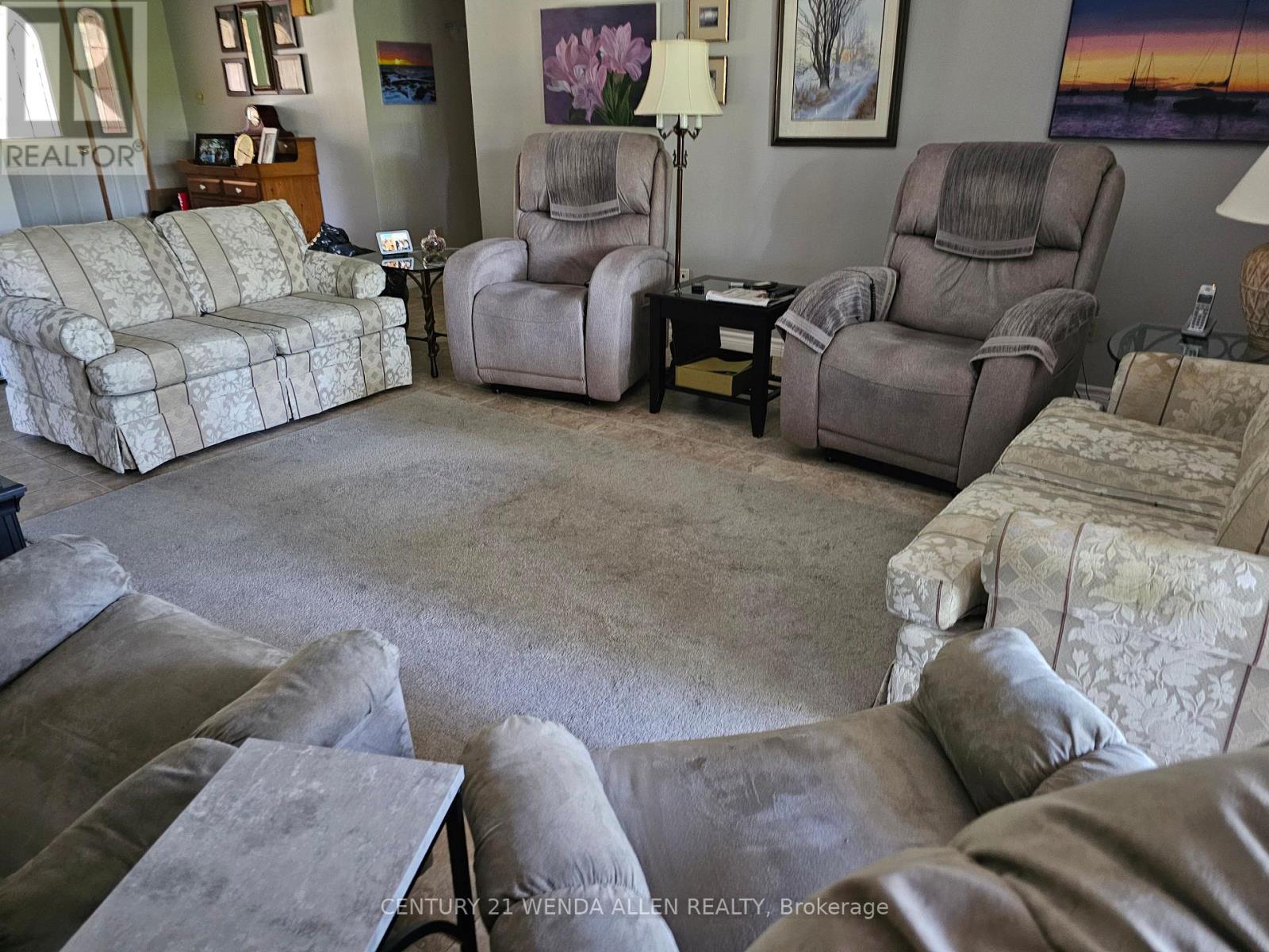 55 Penetangore Row S, Huron-Kinloss, Ontario  N2Z 2L8 - Photo 15 - X12604084