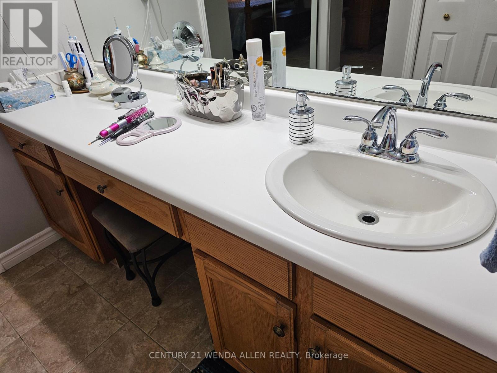 55 Penetangore Row S, Huron-Kinloss, Ontario  N2Z 2L8 - Photo 25 - X12604084