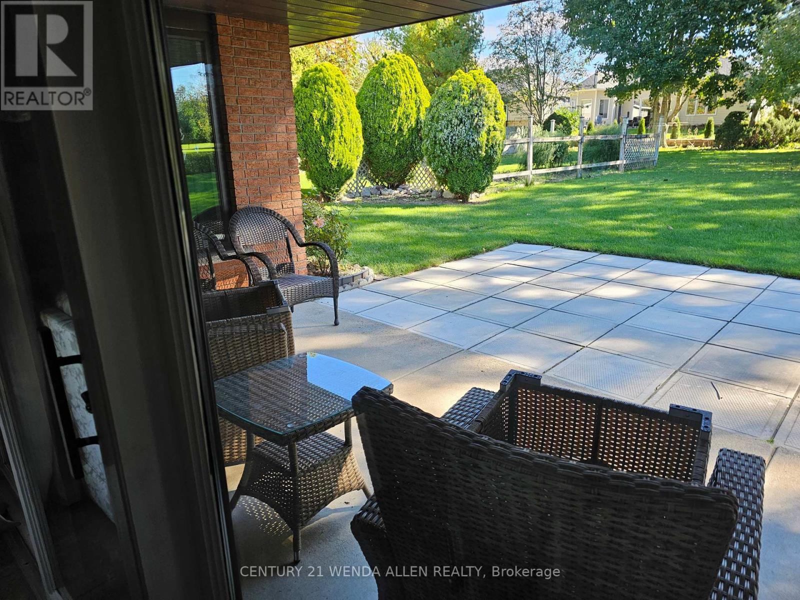 55 Penetangore Row S, Huron-Kinloss, Ontario  N2Z 2L8 - Photo 26 - X12604084