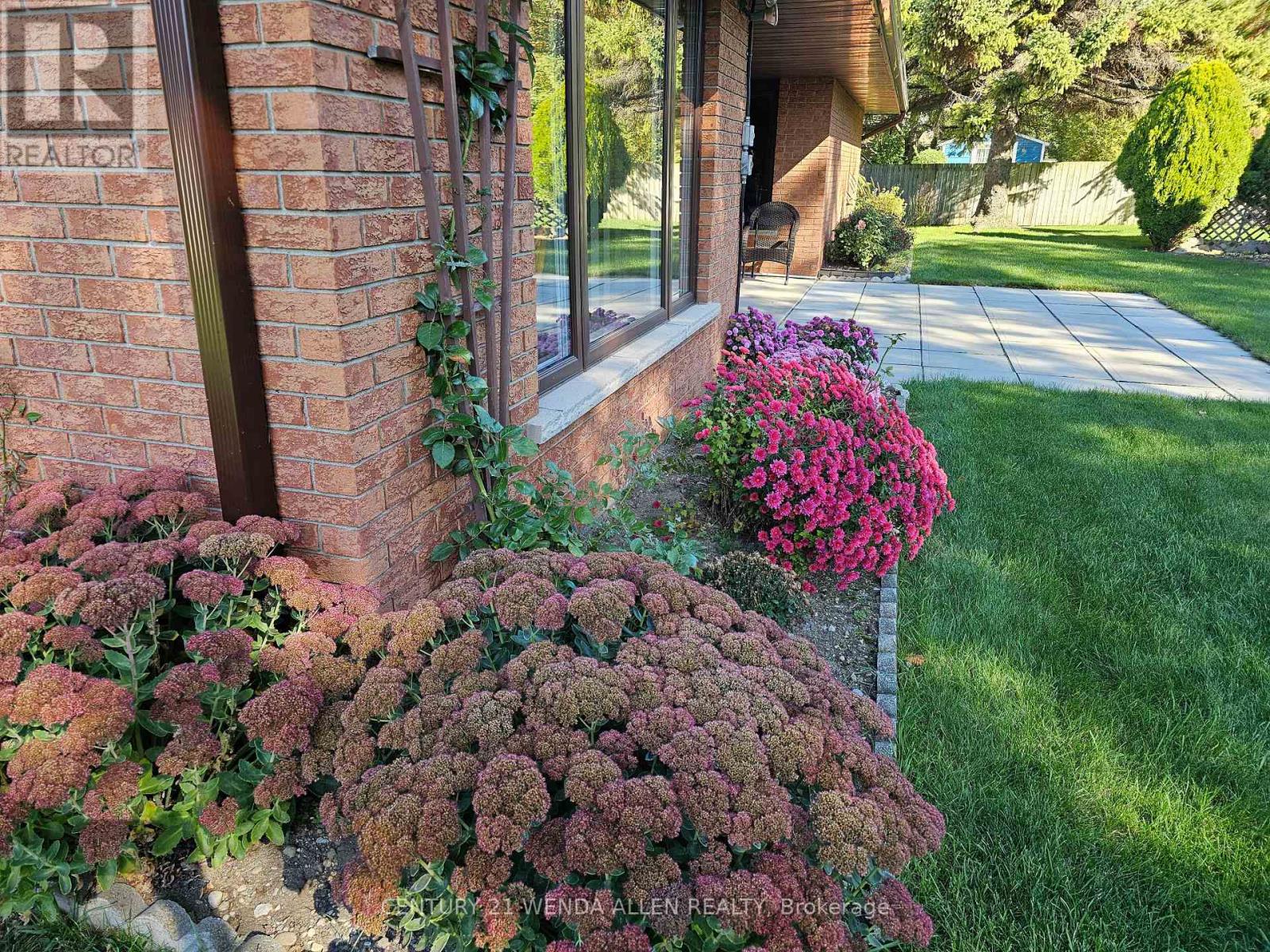 55 Penetangore Row S, Huron-Kinloss, Ontario  N2Z 2L8 - Photo 28 - X12604084