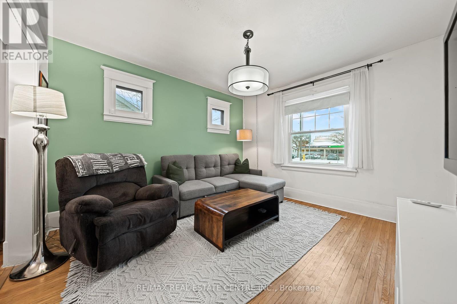 10 Speedvale Avenue W, Guelph, Ontario  N1H 1J4 - Photo 13 - X12604098