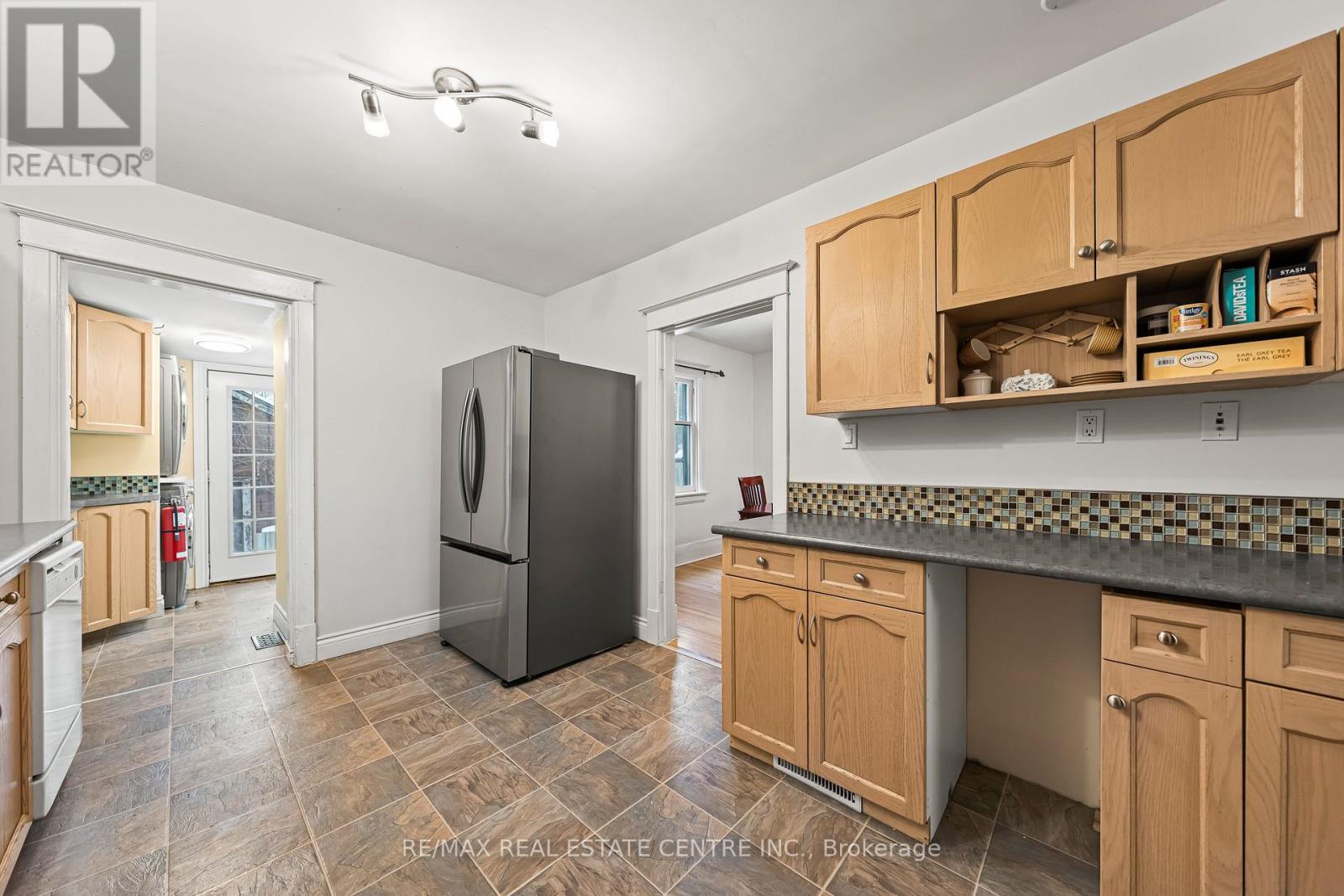 10 Speedvale Avenue W, Guelph, Ontario  N1H 1J4 - Photo 25 - X12604098