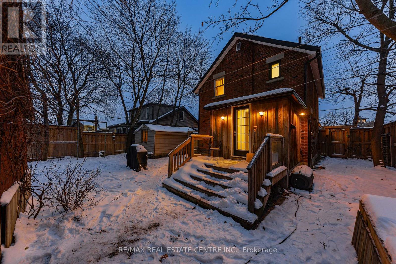 10 Speedvale Avenue W, Guelph, Ontario  N1H 1J4 - Photo 39 - X12604098