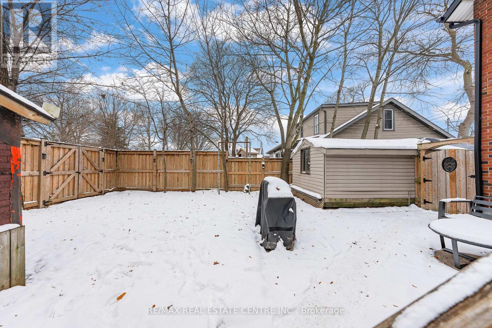 10 Speedvale Avenue W, Guelph, Ontario  N1H 1J4 - Photo 43 - X12604098